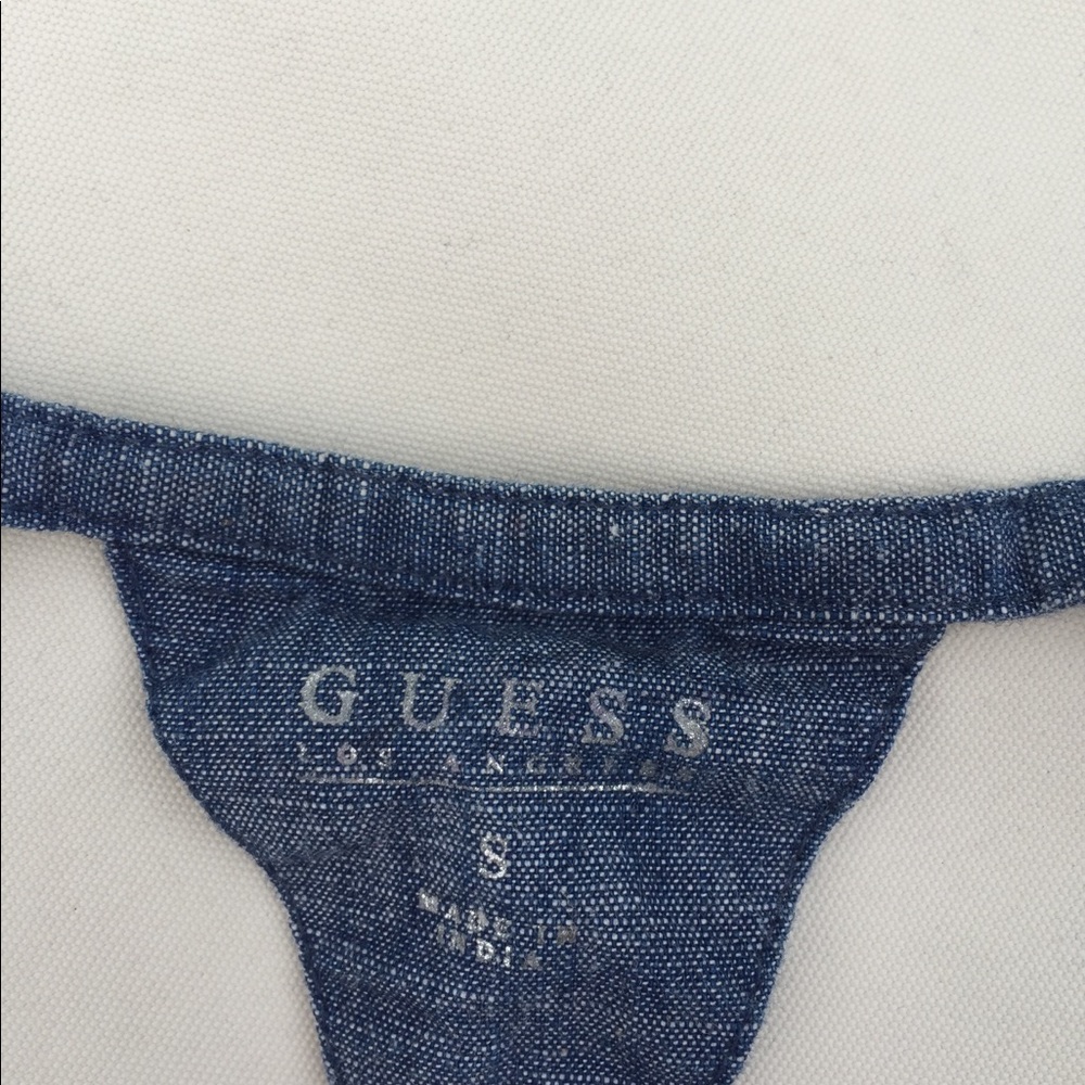Guess - Picture 4 of 5